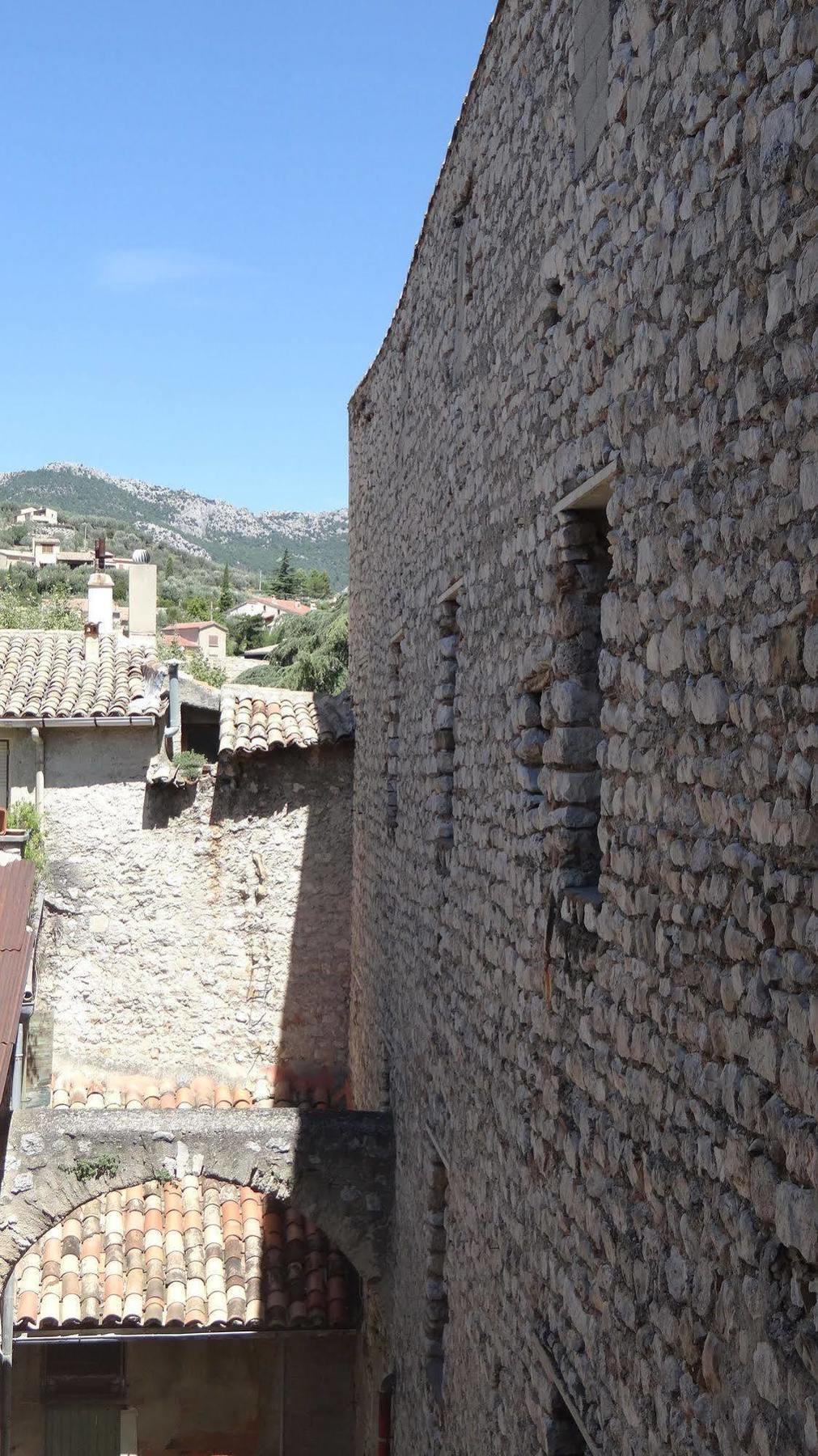 Le Cloitre Des Dominicains 2* Buis-les-Baronnies